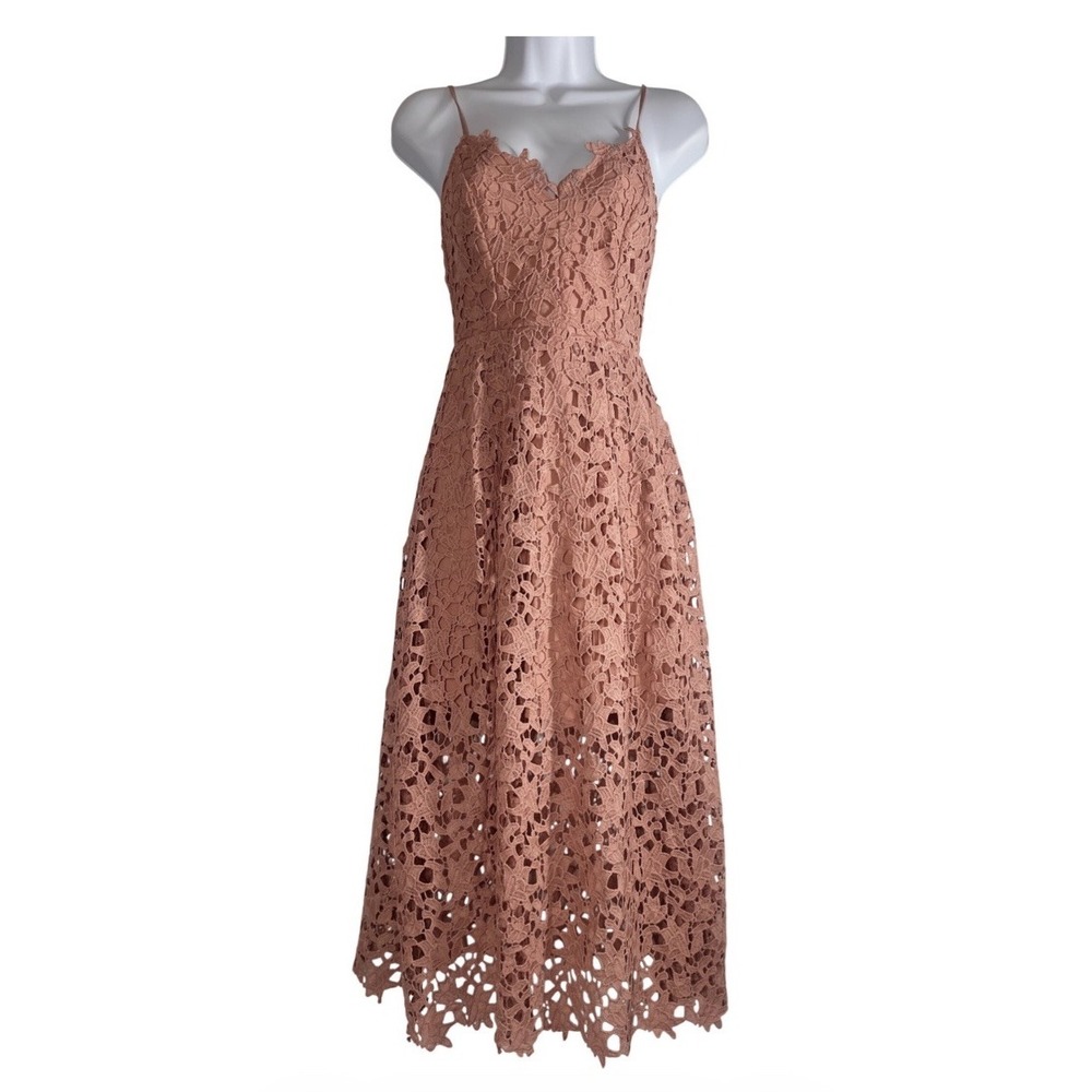 ASTR The Label XS Guipure Lace A-Line Midi Dusty Pink Dress